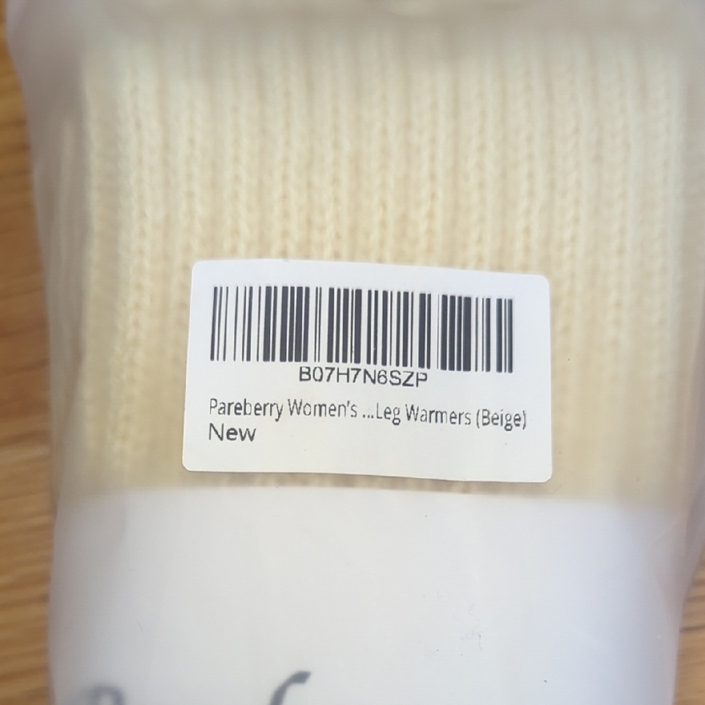 Cozy Beige Knit Leg Warmers - Picture 3 of 4